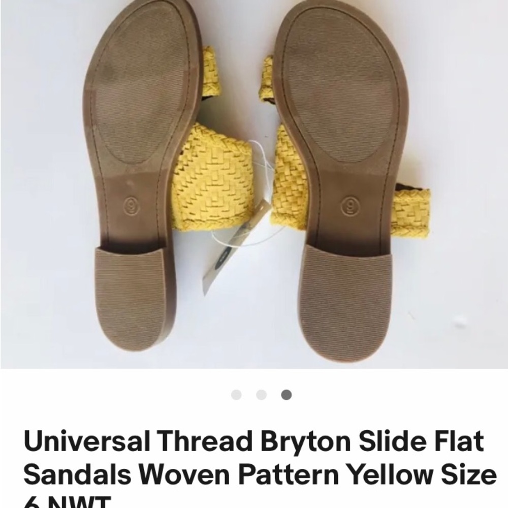 Universal Thread sandals - Picture 2 of 2
